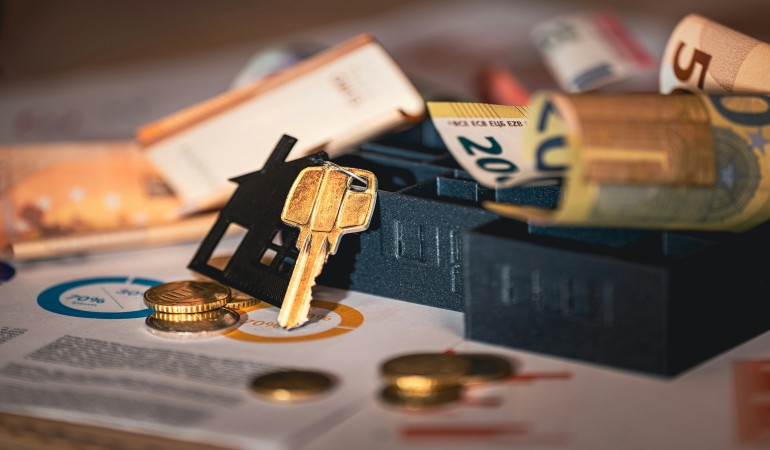 INVESTMENT INSURANCE